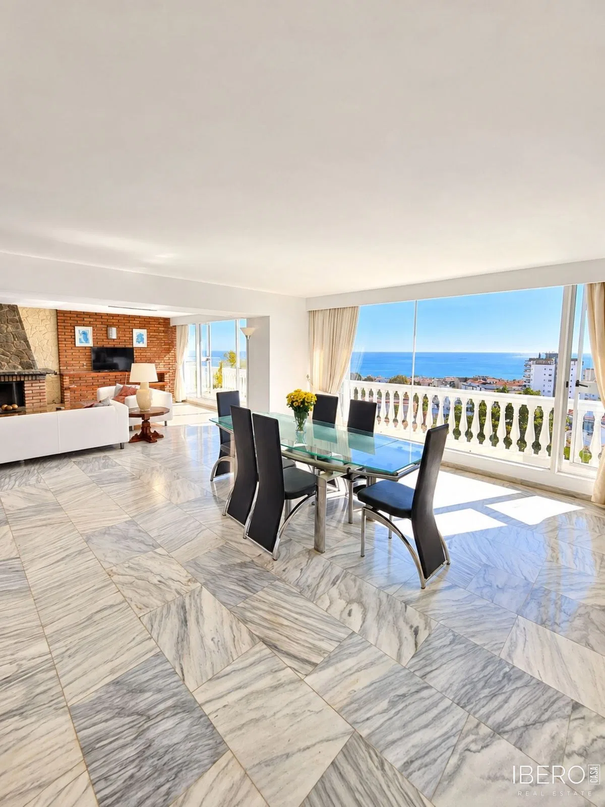 Apartmán s 2 spálňami a výhľadom na more v Torremolinos