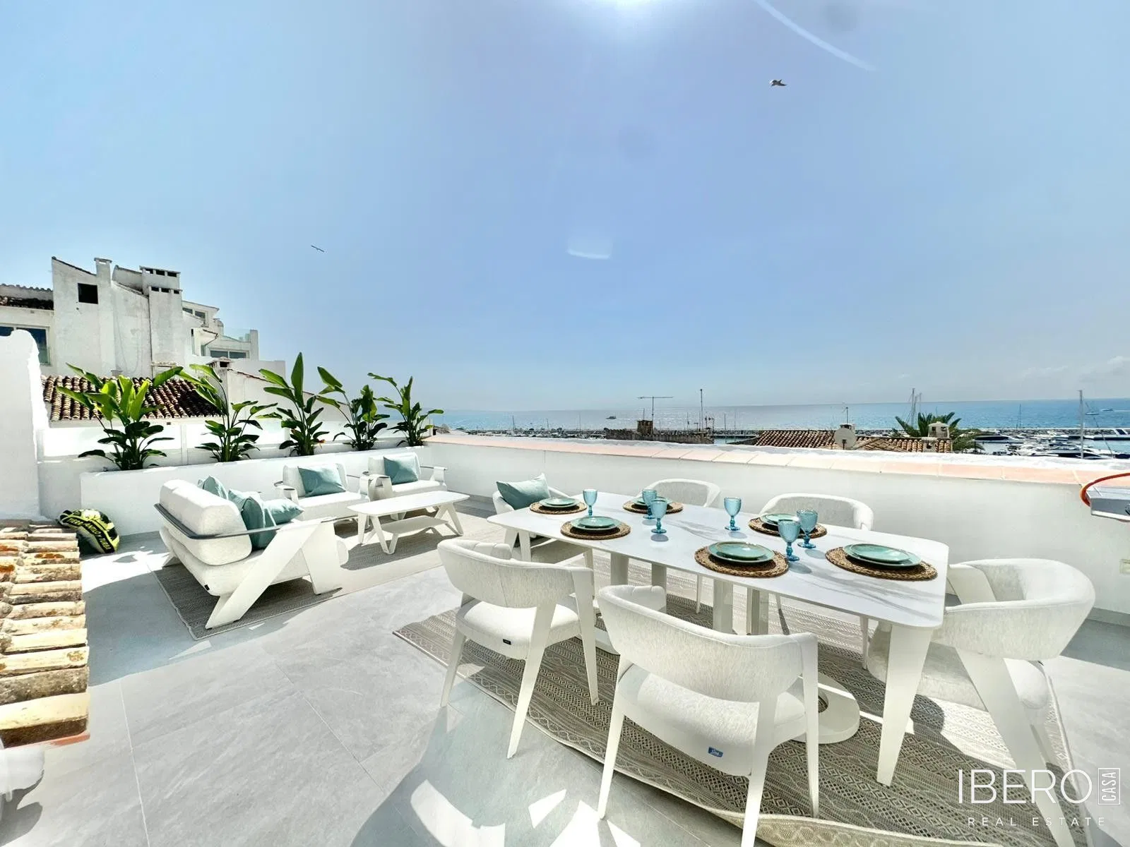 3-spálňový apartmán s výhľadom na more v Puerto Banús
