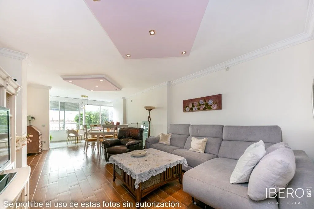 3-bedroom apartment with sea view, Mijas Costa