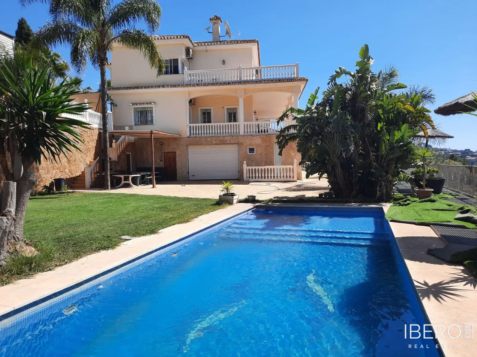 Dům s 5 ložnicemi a výhledem na golf, Mijas Golf